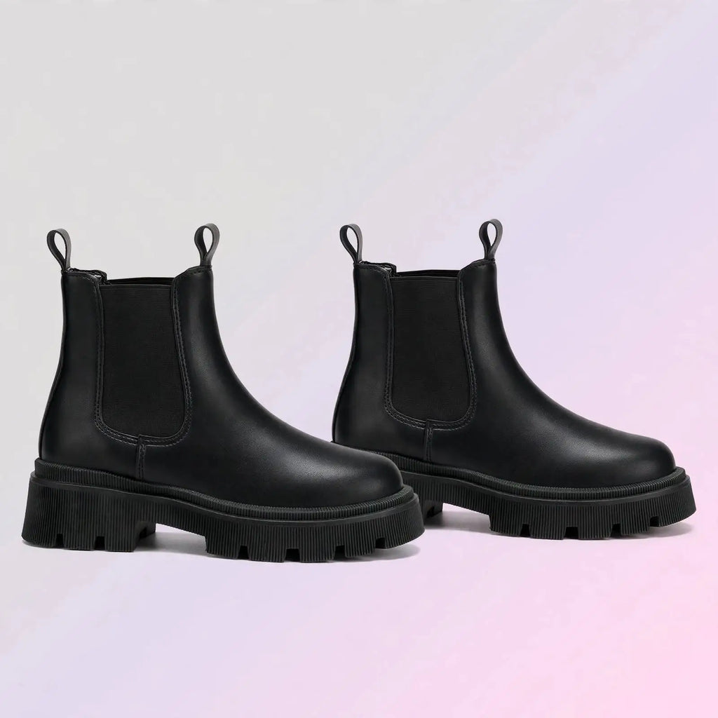Women's Urban Edge Chelsea Boots – Classic