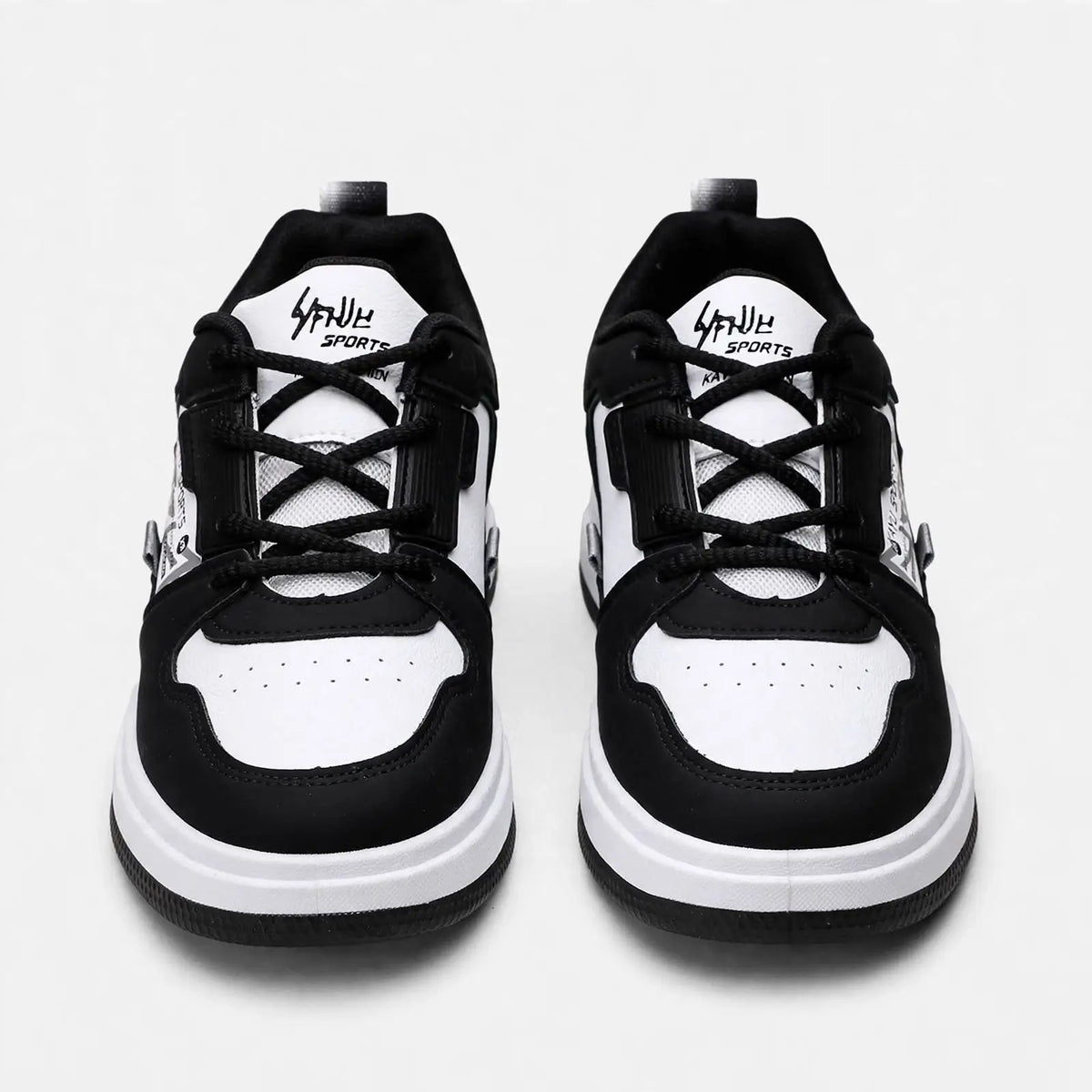 Metro Court Streetwear Sneakers