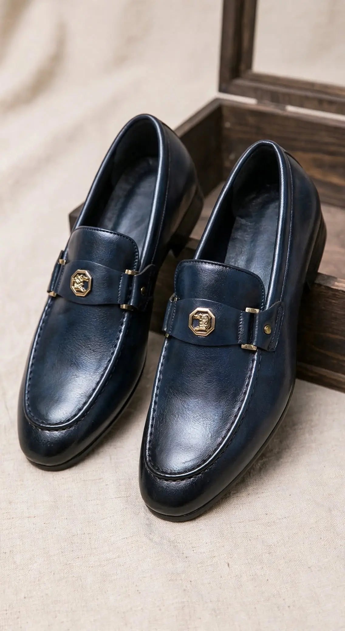 Men's Classic Gold Emblem Loafers -Slip-On