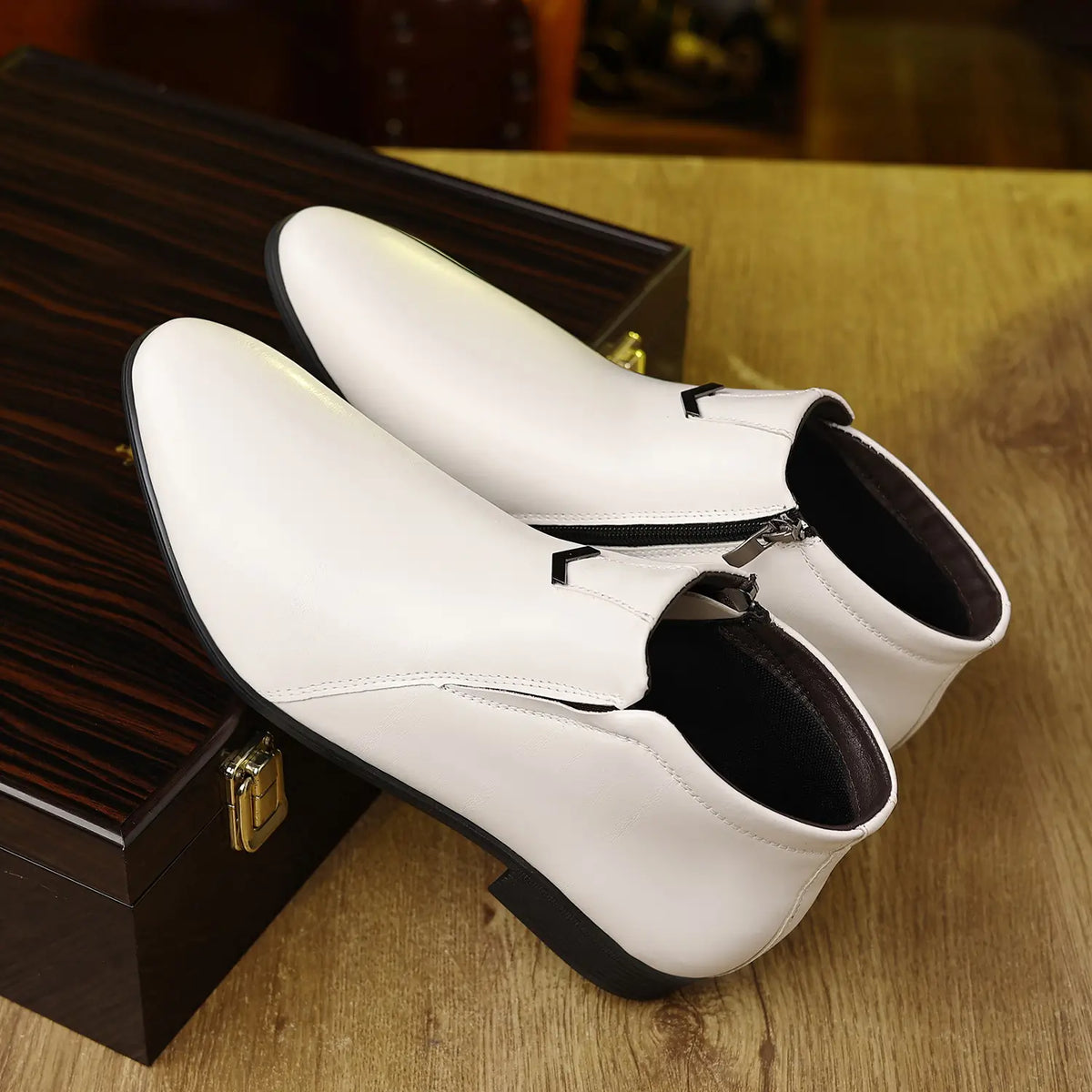 Men's Pointed-Toe Fashion Boots
