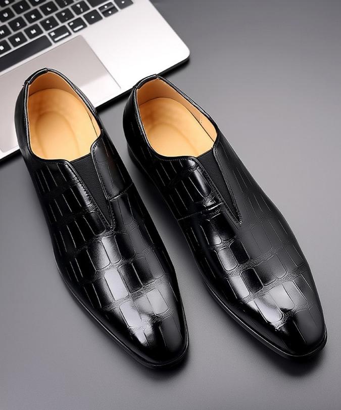 Men's Stone-Texture Loafers – British Casual Collection