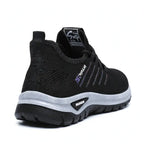 Light Sneaker With Soft Bottom