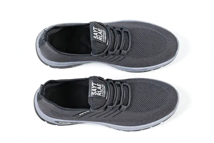 Light Sneaker With Soft Bottom