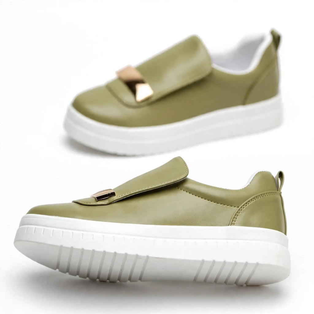 Luxe Step Gold Accent  Loafers
